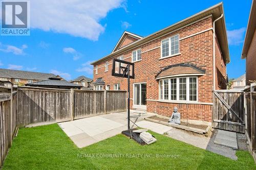 44 Hare Farm Gate, Whitchurch-Stouffville (Stouffville), ON - Outdoor