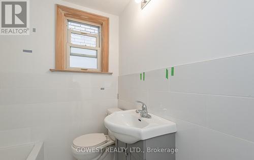 126 Barker Avenue, Toronto (Danforth Village-East York), ON - Indoor Photo Showing Bathroom