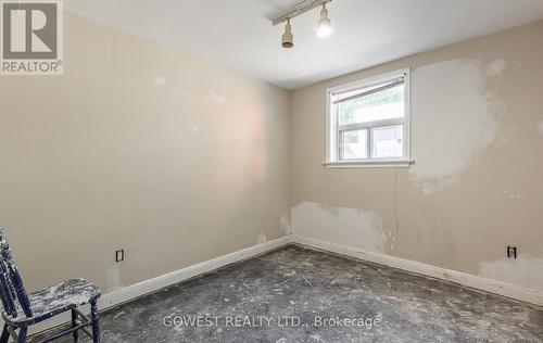 126 Barker Avenue, Toronto (Danforth Village-East York), ON - Indoor Photo Showing Other Room