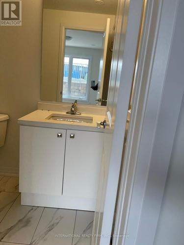 503 - 2635 William Jackson Drive, Pickering, ON - Indoor Photo Showing Bathroom