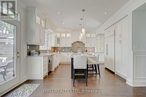 220 Burnett Avenue, Toronto (Lansing-Westgate), ON - Indoor Photo Showing Kitchen With Upgraded Kitchen