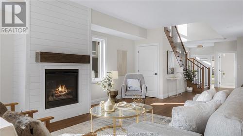 149 Davis Street, Amherstburg, ON - Indoor Photo Showing Living Room With Fireplace