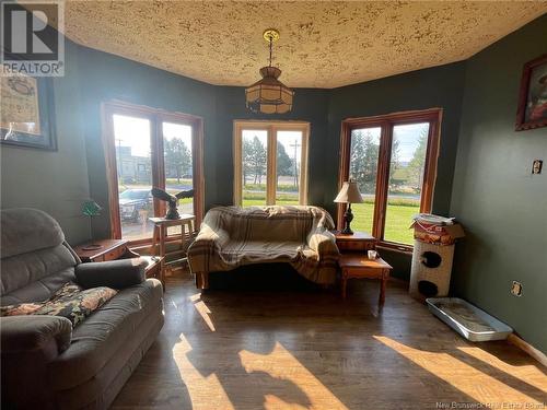 168 Letete Road, St George, NB - Indoor Photo Showing Living Room