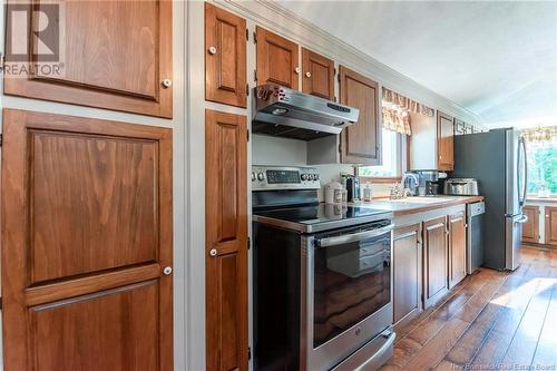 268 Woolastook Drive, Grand Bay-Westfield, NB - Indoor Photo Showing Kitchen