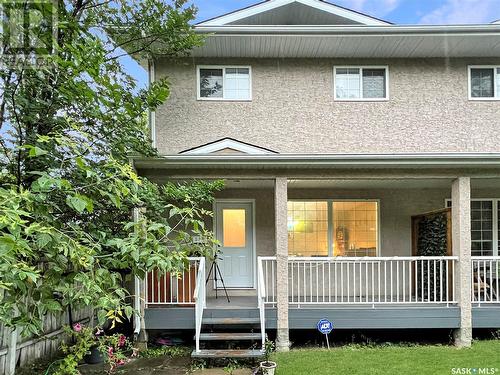 1139 M Avenue S, Saskatoon, SK - Outdoor With Deck Patio Veranda