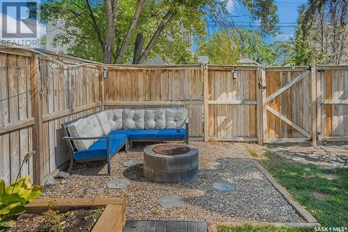 934 4Th Avenue N, Saskatoon, SK - Outdoor