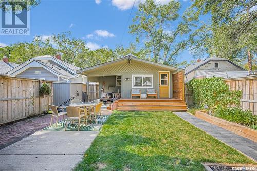 934 4Th Avenue N, Saskatoon, SK - Outdoor With Deck Patio Veranda