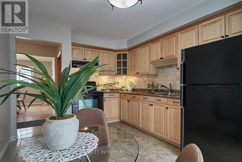 535 Cardinal Drive, Peterborough (Ashburnham), ON - Indoor Photo Showing Kitchen