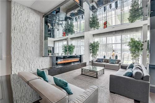 55 Speers Road|Unit #1106, Oakville, ON - Indoor