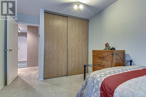 112 - 733 Deveron Crescent, London, ON - Indoor Photo Showing Bedroom