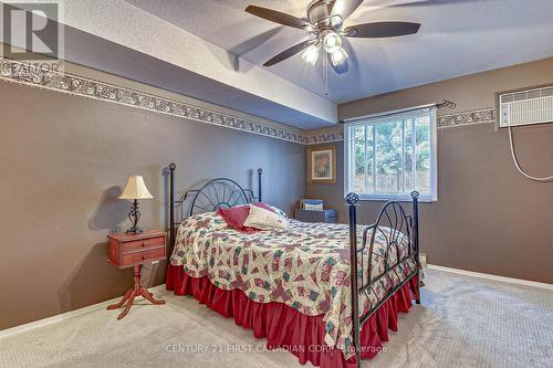 112 - 733 Deveron Crescent, London, ON - Indoor Photo Showing Bedroom