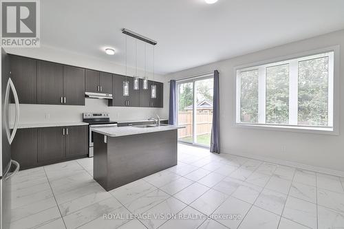 85 Mcfarlane Crescent, Centre Wellington (Fergus), ON - Indoor Photo Showing Kitchen