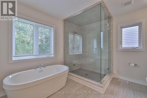 85 Mcfarlane Crescent, Centre Wellington (Fergus), ON - Indoor Photo Showing Bathroom