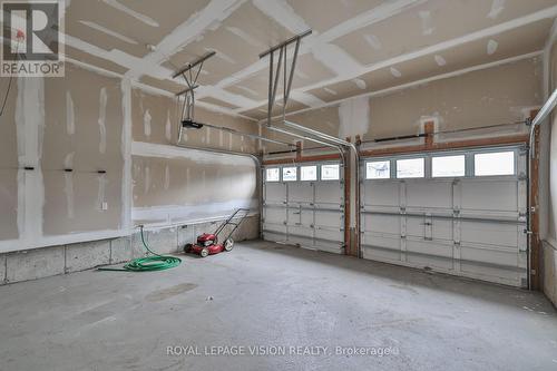 85 Mcfarlane Crescent, Centre Wellington (Fergus), ON - Indoor Photo Showing Garage