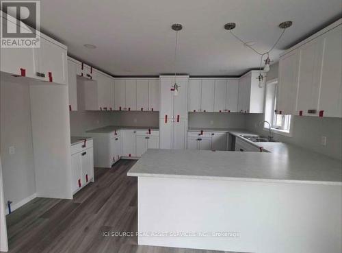 707 - 7100 County Rd 18, Alnwick/Haldimand, ON - Indoor Photo Showing Kitchen