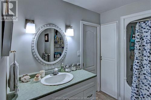 67 Windfield Crescent, Chatham, ON - Indoor Photo Showing Bathroom