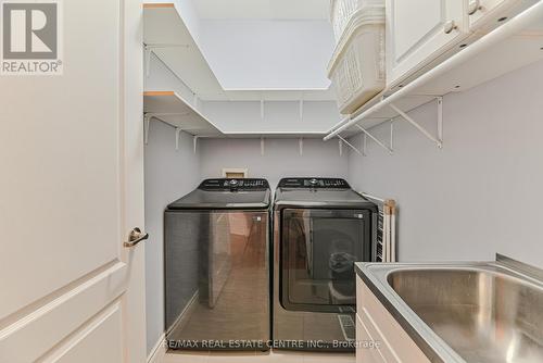 46 Oxbow Road, Brantford, ON - Indoor Photo Showing Laundry Room