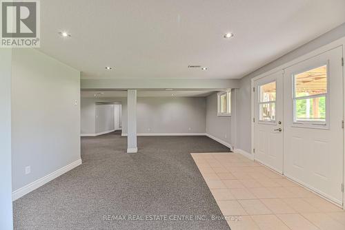 46 Oxbow Road, Brantford, ON - Indoor Photo Showing Other Room