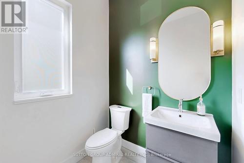 1037 Edgeleigh Avenue, Mississauga (Lakeview), ON - Indoor Photo Showing Bathroom