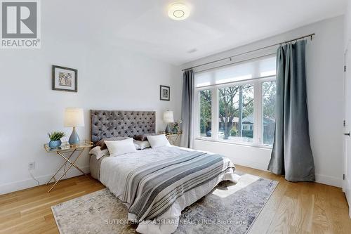 1037 Edgeleigh Avenue, Mississauga (Lakeview), ON - Indoor Photo Showing Bedroom