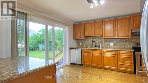 63 Bowerbank Drive, Toronto (Newtonbrook East), ON - Indoor Photo Showing Kitchen