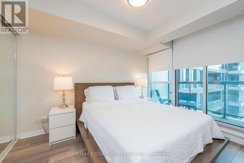 802 - 80 Esther Lorrie Drive, Toronto (West Humber-Clairville), ON - Indoor Photo Showing Bedroom