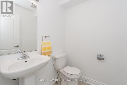 3 - 31 Madelaine Drive, Barrie (Painswick South), ON - Indoor Photo Showing Bathroom