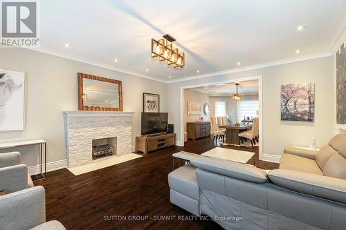 4508 Credit Pointe Drive, Mississauga (East Credit), ON - Indoor Photo Showing Living Room With Fireplace