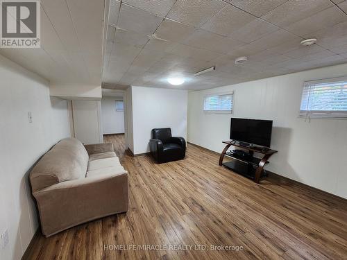 7543 Langworthy Drive, Mississauga, ON - Indoor Photo Showing Basement