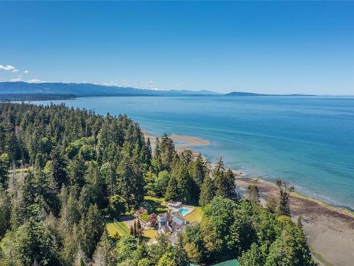 874 Bluffs Dr, Qualicum Beach, BC 