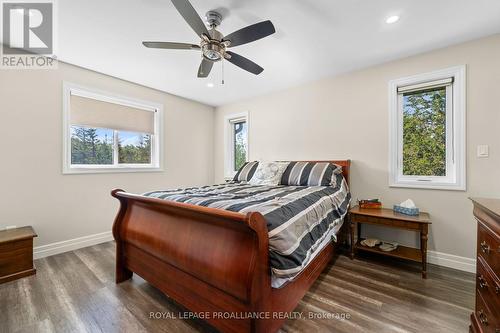 2263 Victoria Road, Prince Edward County (Ameliasburgh), ON - Indoor Photo Showing Bedroom