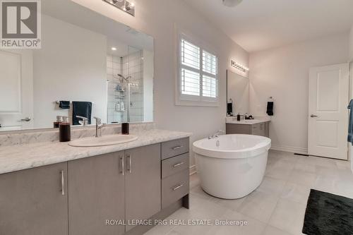 61 Cattail Crescent, Hamilton (Waterdown), ON - Indoor Photo Showing Bathroom