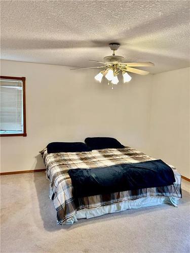 710 Thomas Drive, Virden, MB - Indoor Photo Showing Bedroom