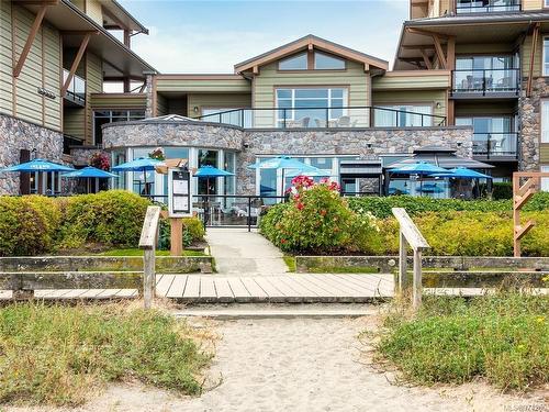 208B-181 Beachside Dr, Parksville, BC - Outdoor