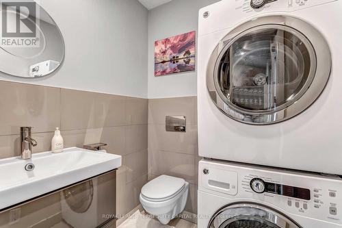 4563 Ryerson Crescent, Niagara Falls (Downtown), ON - Indoor Photo Showing Laundry Room