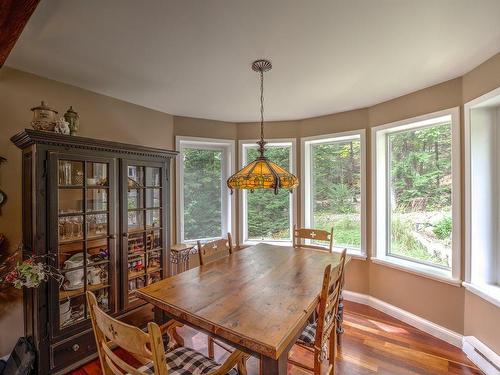 Dining room - 70 Ch. Luna, Saint-Sauveur, QC - Indoor Photo Showing Dining Room