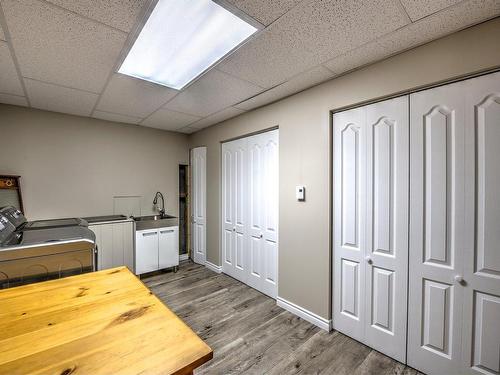 Laundry room - 70 Ch. Luna, Saint-Sauveur, QC - Indoor Photo Showing Other Room