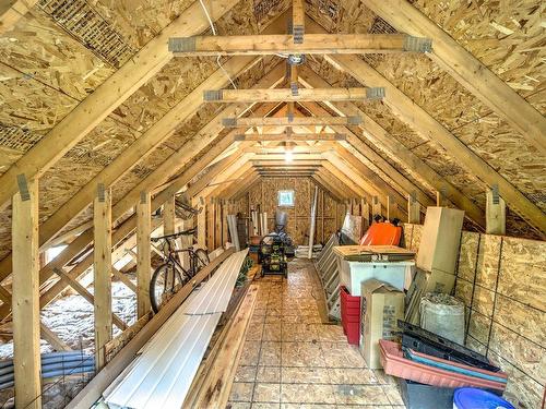 Garage - 70 Ch. Luna, Saint-Sauveur, QC - Indoor Photo Showing Other Room