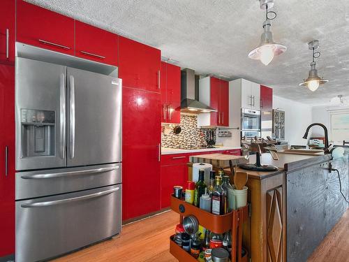 Kitchen - 789 Ch. Pincourt, Mascouche, QC - Indoor Photo Showing Kitchen With Upgraded Kitchen