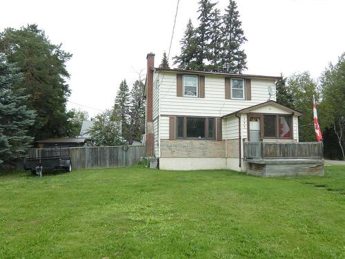 106 Poplar St, Longlac, ON - Outdoor With Deck Patio Veranda