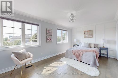 43 Mac Carl Crescent, Whitby (Rolling Acres), ON - Indoor Photo Showing Bedroom