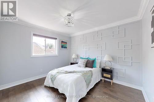 43 Mac Carl Crescent, Whitby (Rolling Acres), ON - Indoor Photo Showing Bedroom