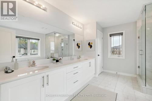 811 Green Street, Innisfil (Lefroy), ON - Indoor Photo Showing Bathroom