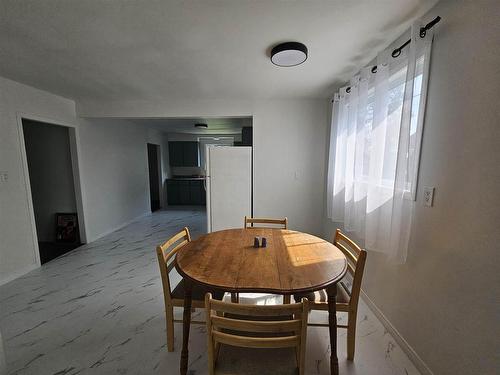 34 Hudson Ave, Terrace Bay, ON - Indoor Photo Showing Dining Room