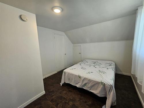 34 Hudson Ave, Terrace Bay, ON - Indoor Photo Showing Bedroom