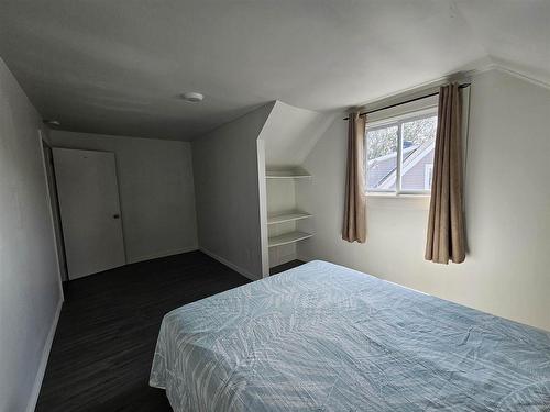 34 Hudson Ave, Terrace Bay, ON - Indoor Photo Showing Bedroom