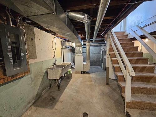 34 Hudson Ave, Terrace Bay, ON - Indoor Photo Showing Basement