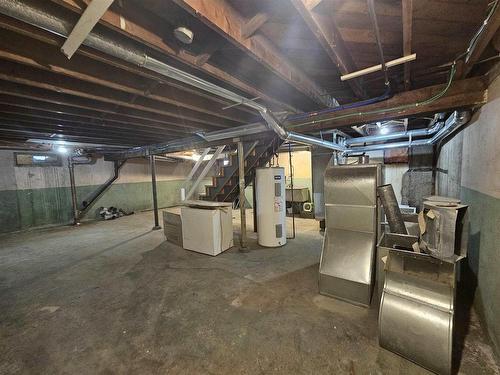 34 Hudson Ave, Terrace Bay, ON - Indoor Photo Showing Basement