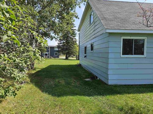 34 Hudson Ave, Terrace Bay, ON - Outdoor