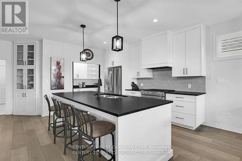 1543 Moe Norman Place, London, ON - Indoor Photo Showing Kitchen With Double Sink